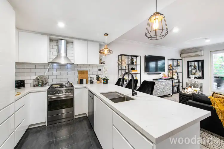 Fourth view of Homely townhouse listing, 196D Riversdale Road, Hawthorn VIC 3122