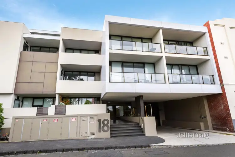 20/18 Warleigh Grove, Brighton VIC 3186