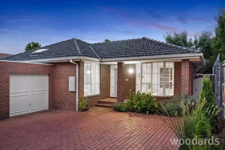 2/10 Boorool Road, Kew East VIC 3102