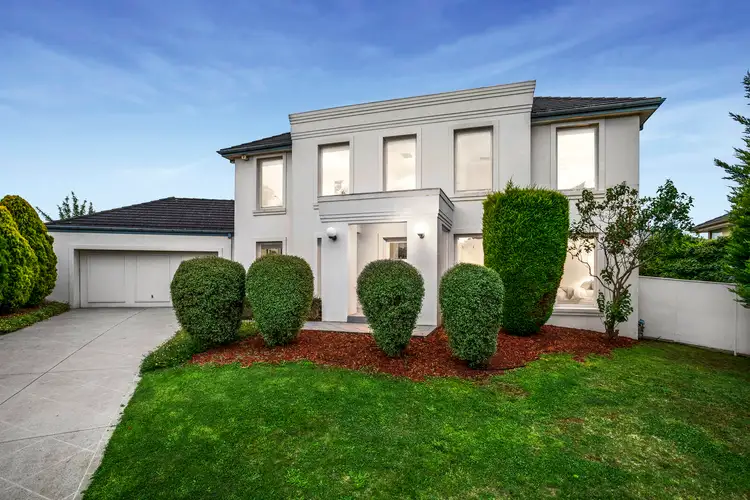 4 Manor Court