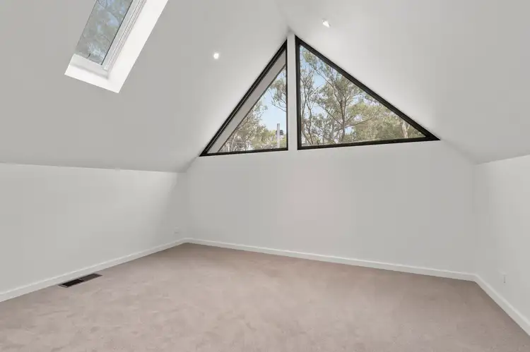 Fifth view of Homely unit listing, 1/13 Piper Crescent, Eltham VIC 3095