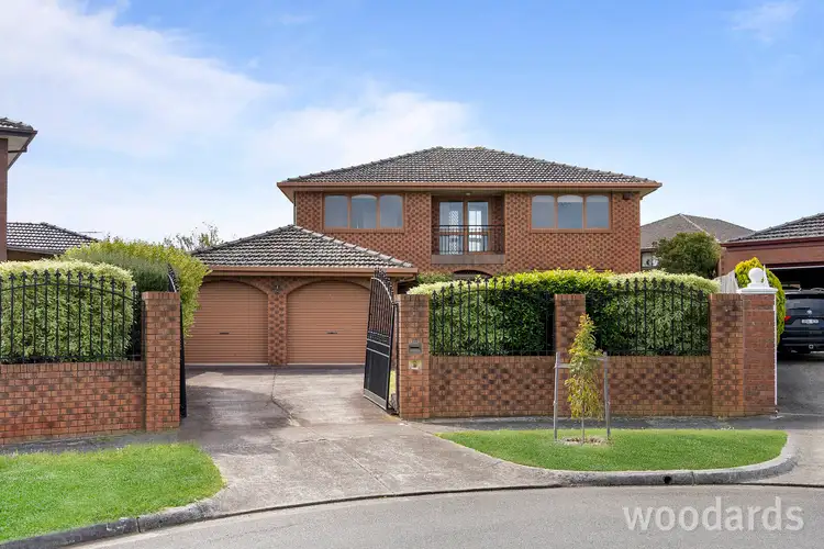 6 Le Grand Court, Wheelers Hill VIC 3150