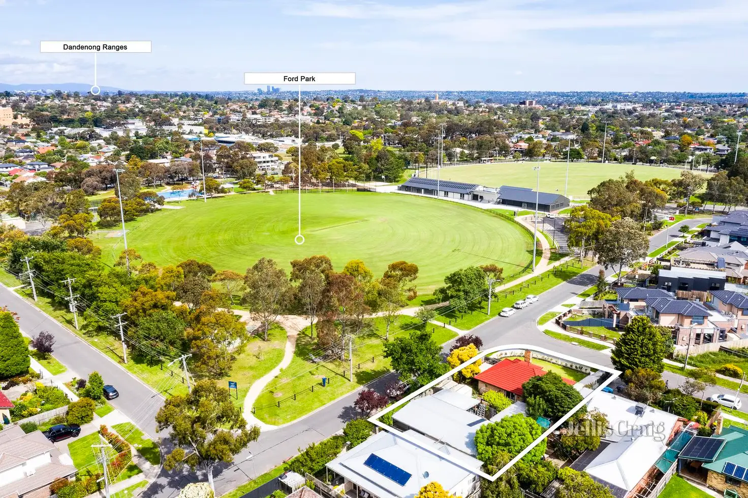 Main view of Homely house listing, 2 Carlyle Crescent, Bellfield VIC 3081