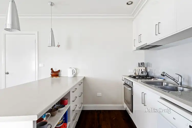 Sixth view of Homely house listing, 2 Carlyle Crescent, Bellfield VIC 3081