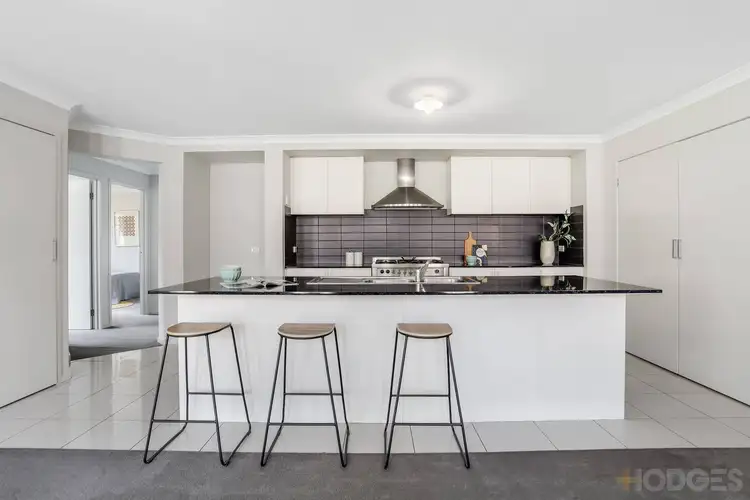 Fifth view of Homely house listing, 6 Guilford Court, Truganina VIC 3029