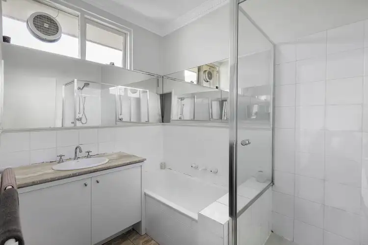 Sixth view of Homely apartment listing, 12/16 Maple Grove, Toorak VIC 3142