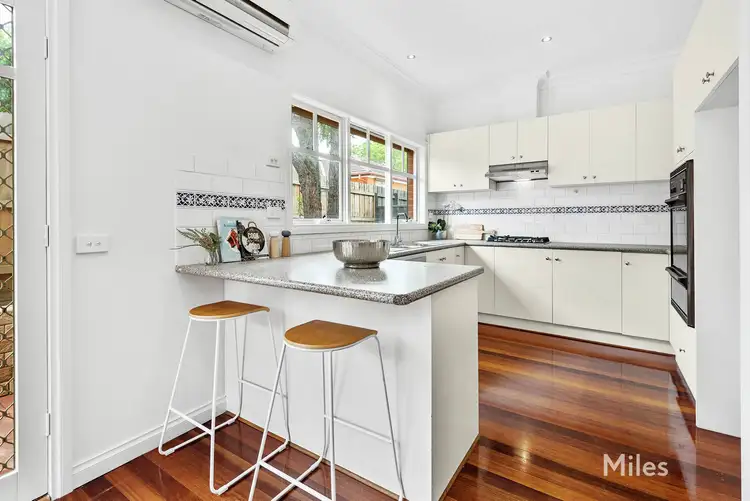 Fifth view of Homely unit listing, 2/9 Langs Road, Ivanhoe VIC 3079