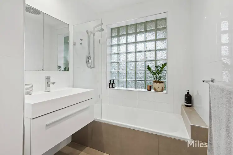 Sixth view of Homely unit listing, 4/42 St Elmo Road, Ivanhoe VIC 3079
