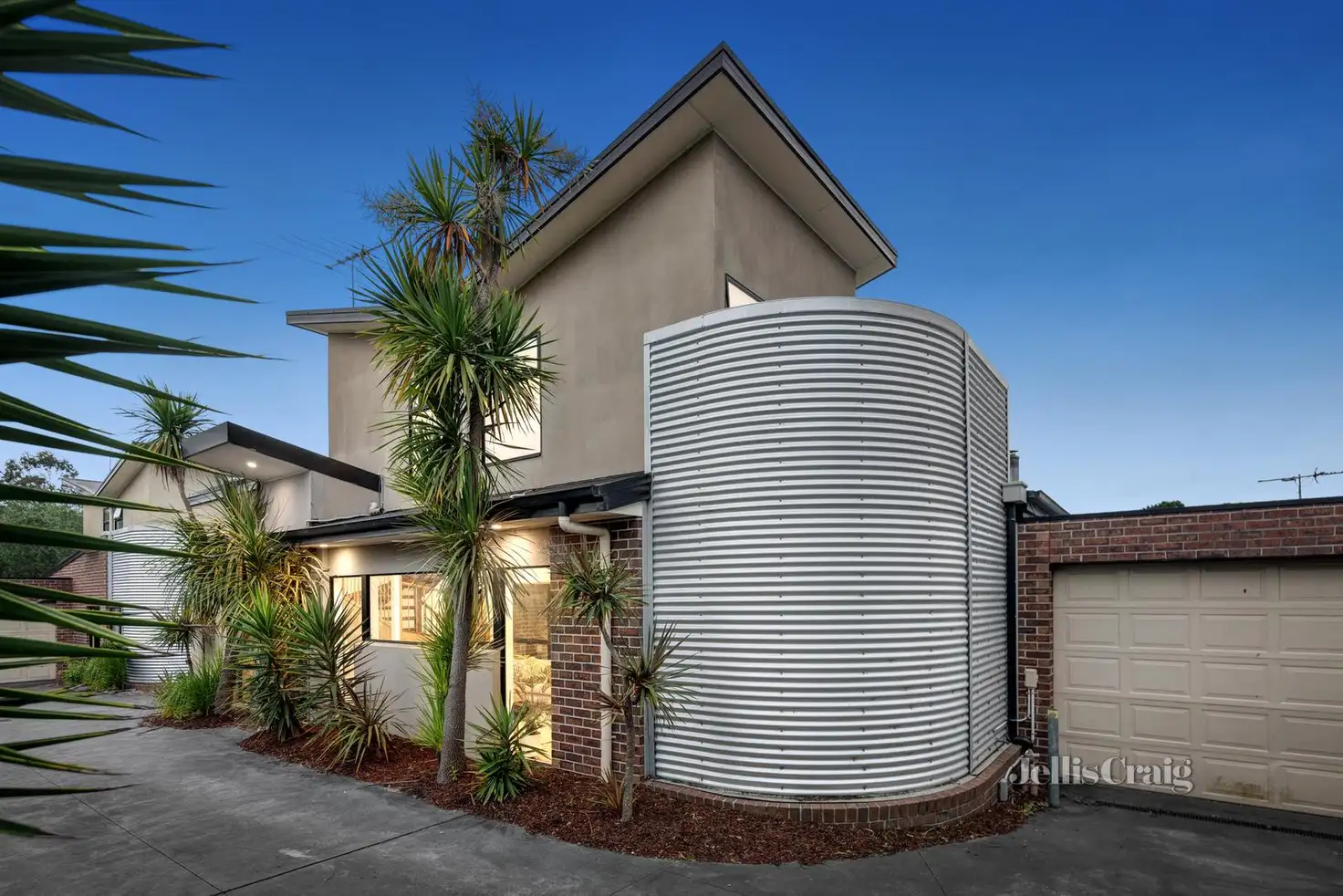 Main view of Homely townhouse listing, 2/1141 Main Road, Eltham VIC 3095