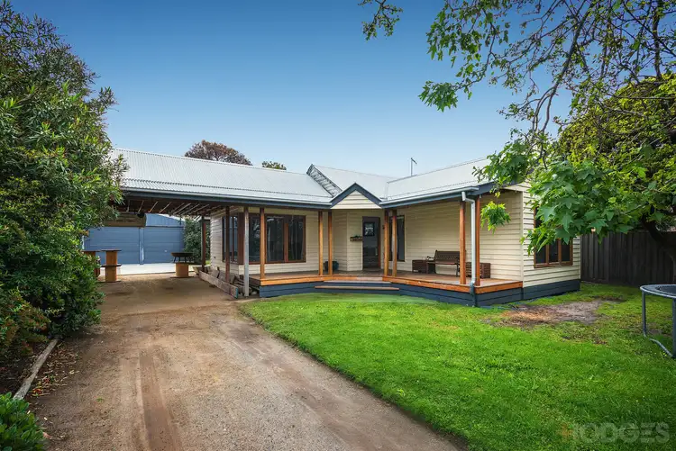 53 Catherine Avenue, Chelsea VIC 3196