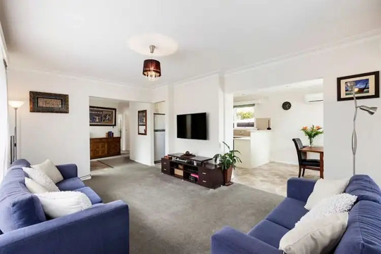 Third view of Homely house listing, 28 Myddleton Drive, Viewbank VIC 3084
