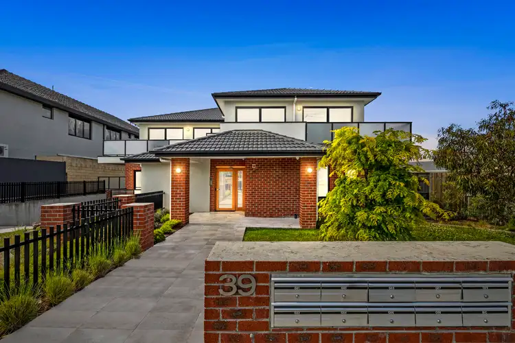 9/39 Ferntree Gully Road, Oakleigh VIC 3166