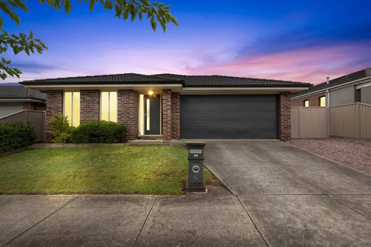 5 Carbine Drive, Alfredton VIC 3350