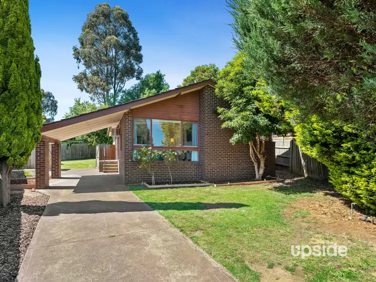 5 Carter Court, Frankston VIC 3199