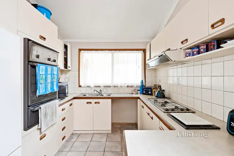 Third view of Homely villa listing, 6/11 Hannah Street, Cheltenham VIC 3192