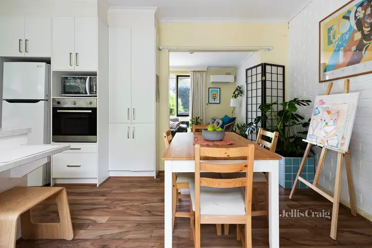 Fifth view of Homely unit listing, 2/10 Central Avenue, Ivanhoe VIC 3079
