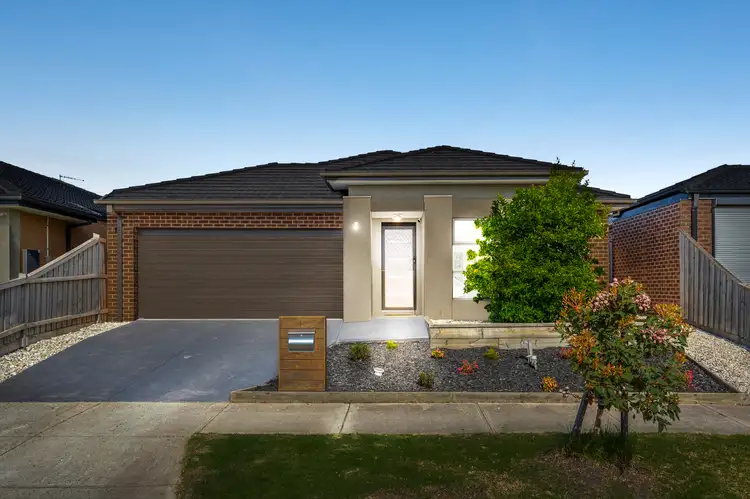 18 Pisa Way, Mernda VIC 3754