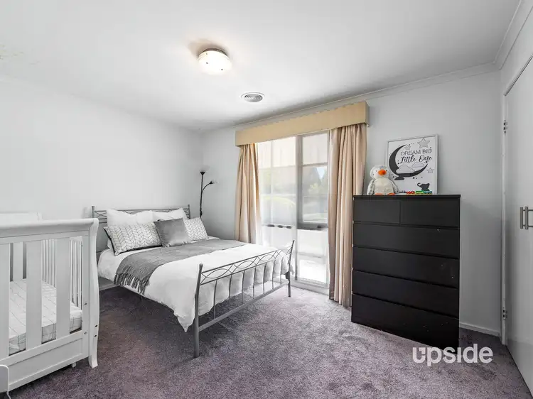 Fifth view of Homely house listing, 1 Putney Close, Endeavour Hills VIC 3802