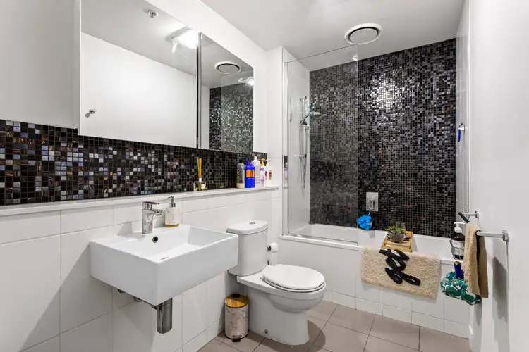 Fifth view of Homely apartment listing, 2318/18 Mt Alexander Road, Travancore VIC 3032