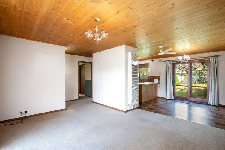 Fourth view of Homely house listing, 10 Owen Court, Sebastopol VIC 3356