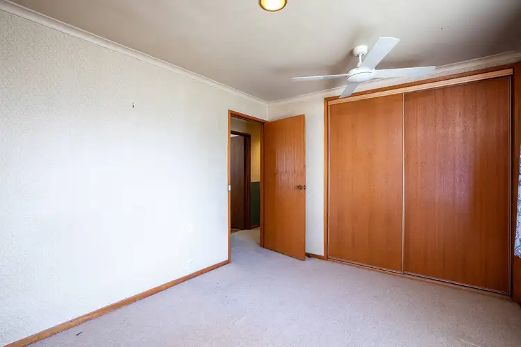 Fifth view of Homely house listing, 10 Owen Court, Sebastopol VIC 3356