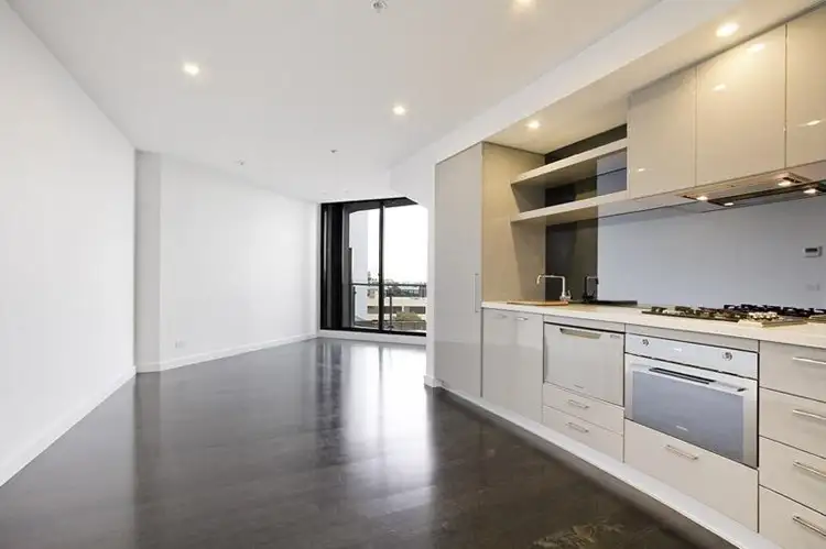 1015/338 Kings Way, South Melbourne VIC 3205