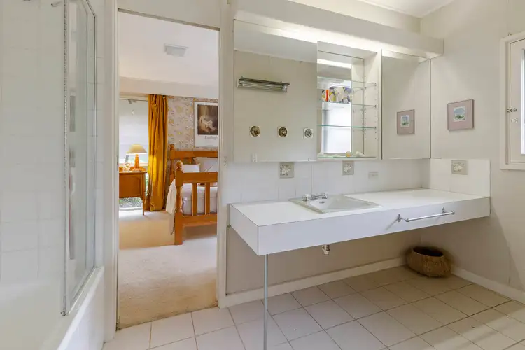 Sixth view of Homely house listing, 16 Blake Court, Mount Eliza VIC 3930