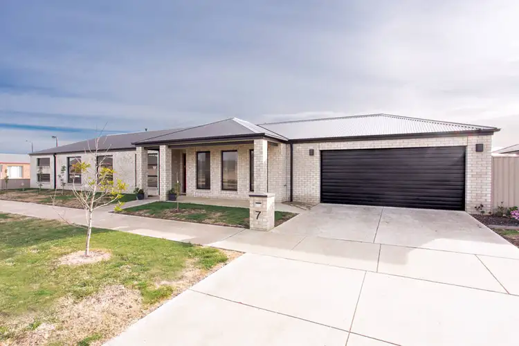 Main view of Homely house listing, 7 Anton Drive, Alfredton VIC 3350