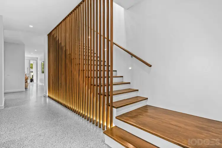 Fifth view of Homely house listing, 8a Waratah Avenue, Mordialloc VIC 3195