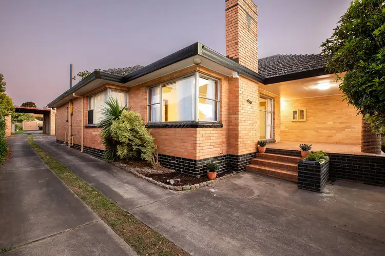 1/906A Ligar Street, Soldiers Hill VIC 3350