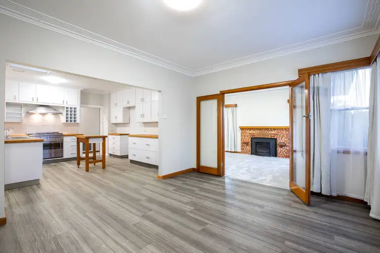 Fourth view of Homely house listing, 1/906A Ligar Street, Soldiers Hill VIC 3350