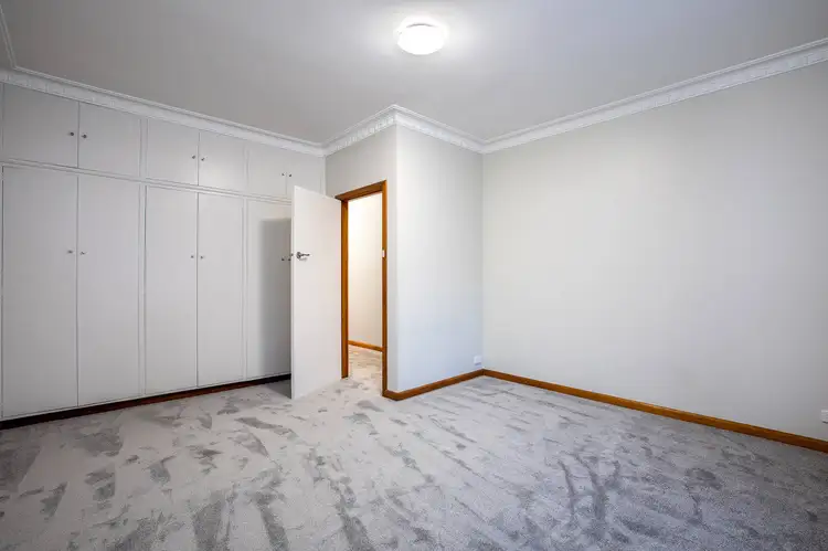 Fifth view of Homely house listing, 1/906A Ligar Street, Soldiers Hill VIC 3350