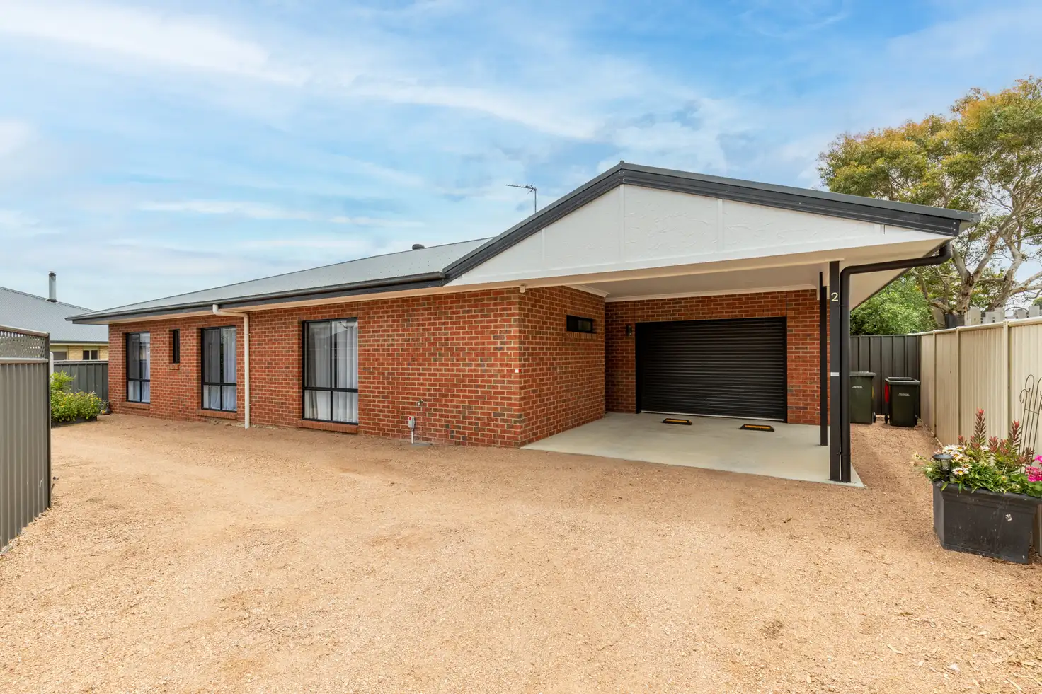 Main view of Homely townhouse listing, 2/44 Mark Avenue, Sale VIC 3850