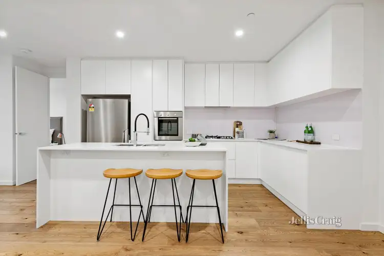 Second view of Homely apartment listing, 6/22 Bent Street, Bentleigh VIC 3204