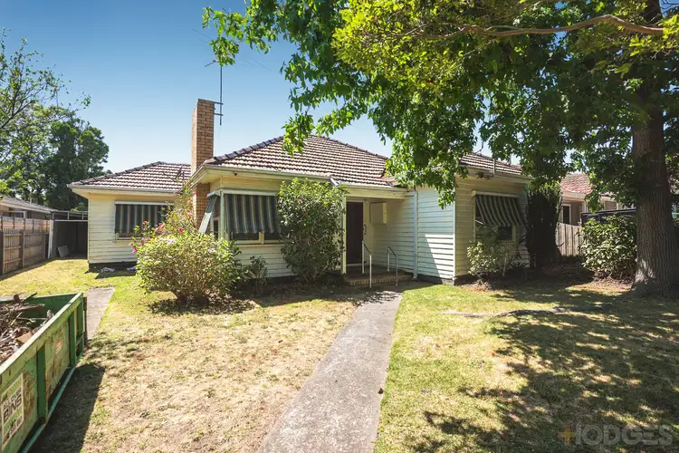 20 Mernda Avenue, Cheltenham VIC 3192