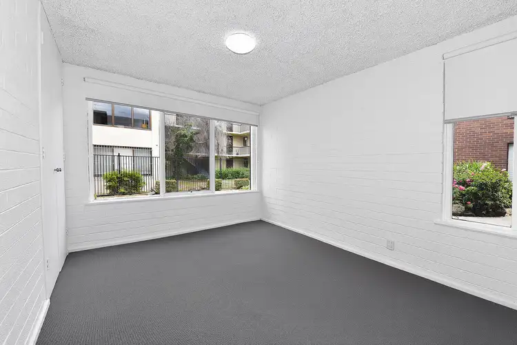 Fifth view of Homely apartment listing, 4/10 Newstead Street, Maribyrnong VIC 3032