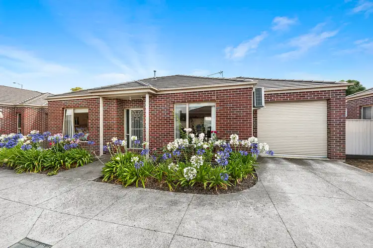 Main view of Homely townhouse listing, 2/13-15 Learmonth Street, Alfredton VIC 3350