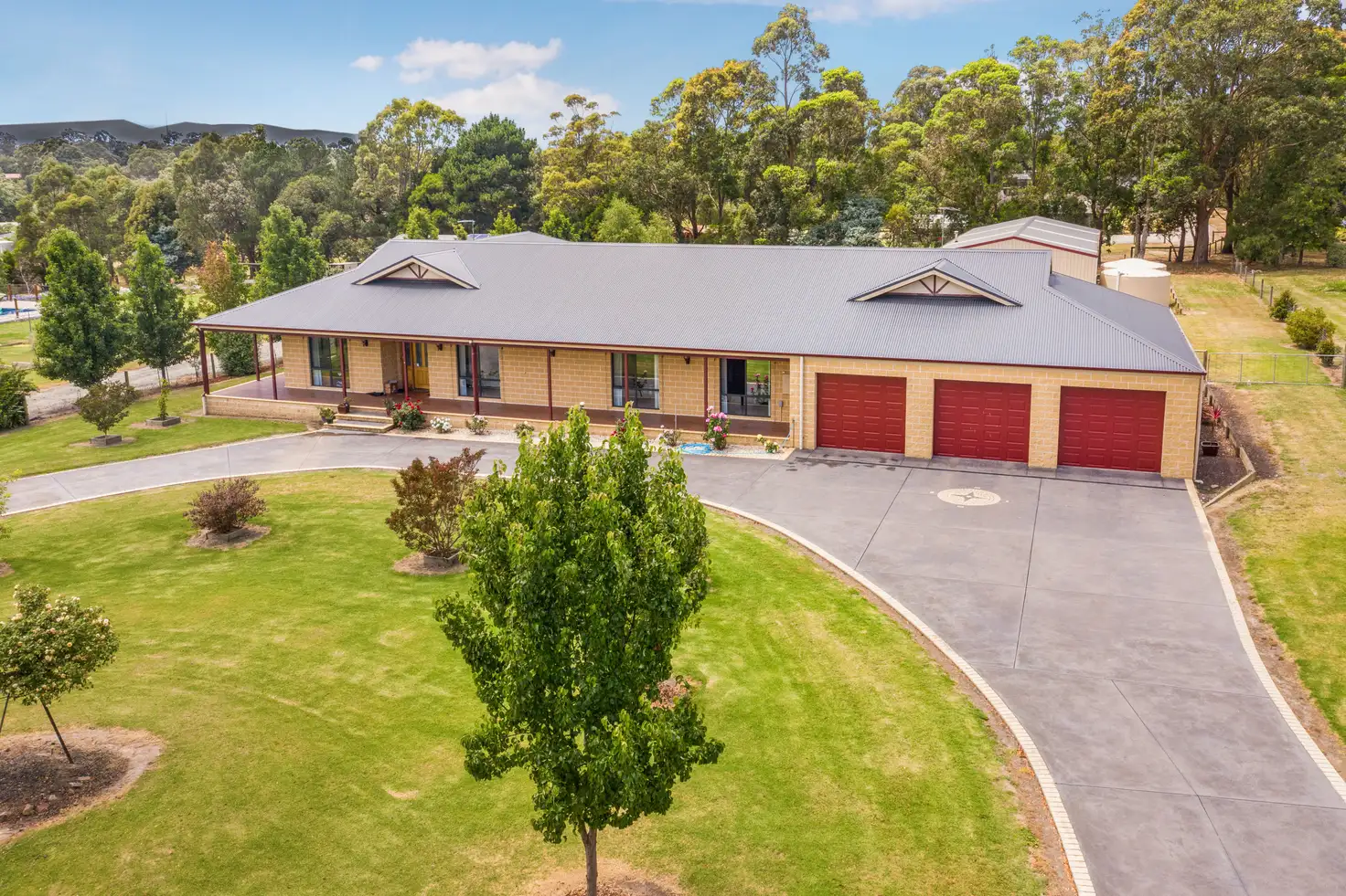 Main view of Homely house listing, 4 Gwen Meredith Drive, Bunyip VIC 3815