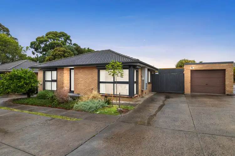 Main view of Homely unit listing, 2/7 Crawford Road, Clarinda VIC 3169