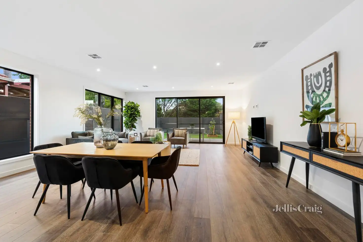 Main view of Homely townhouse listing, 820B North Road, Bentleigh East VIC 3165