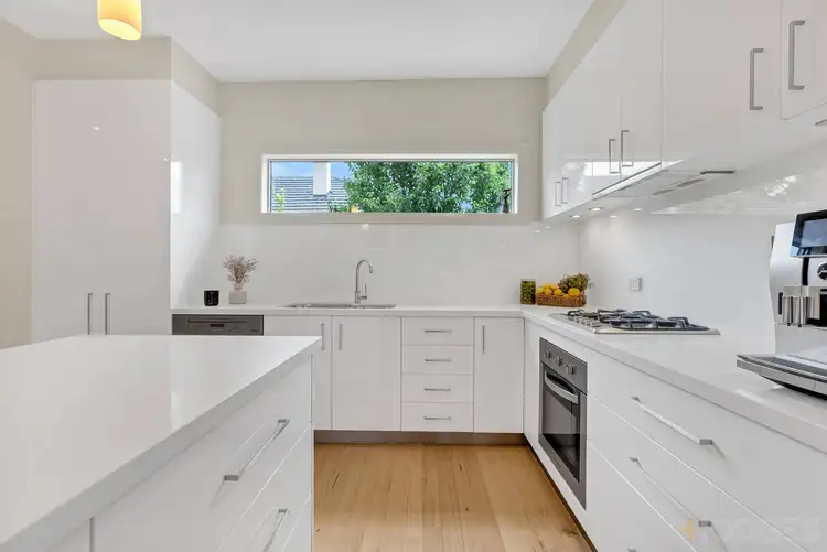 Fourth view of Homely townhouse listing, 2/295 Bay Road, Cheltenham VIC 3192