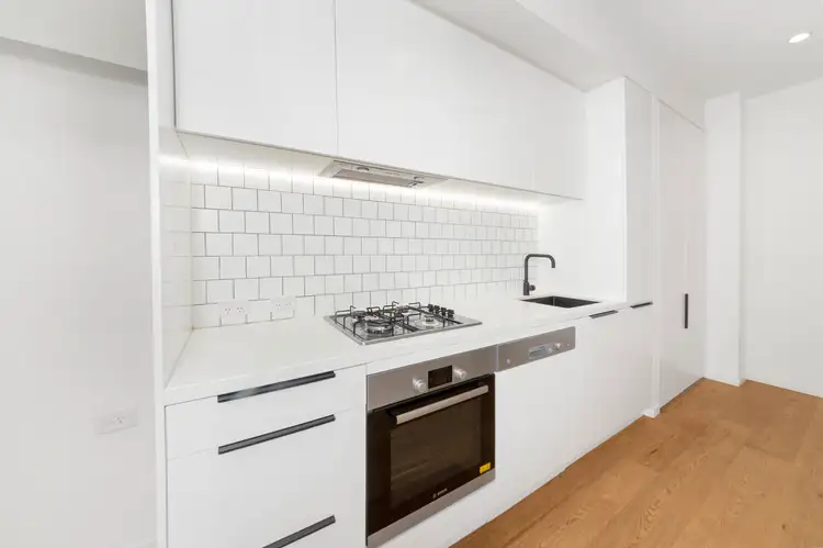 106/316 Neerim Road, Carnegie VIC 3163