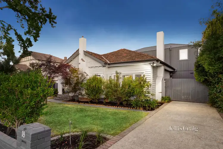 18 Amelia Street, Mckinnon VIC 3204