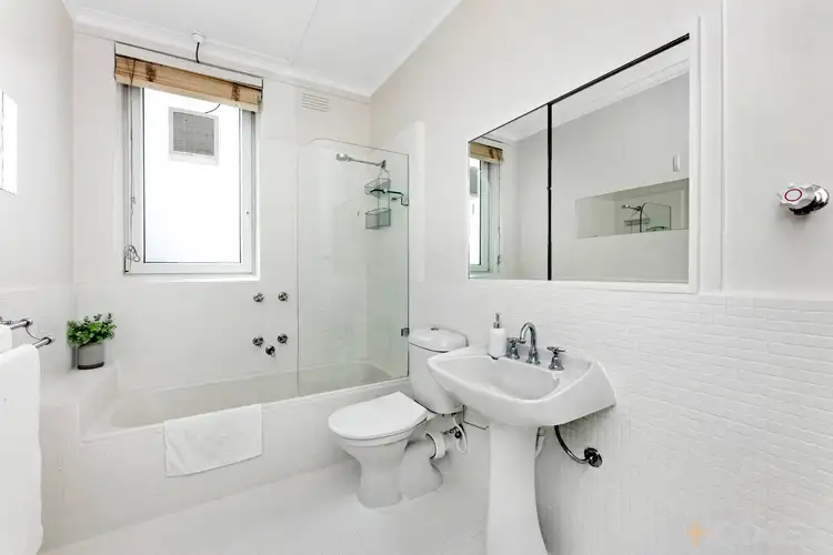 Sixth view of Homely apartment listing, 19/9 Lisson Grove, Hawthorn VIC 3122