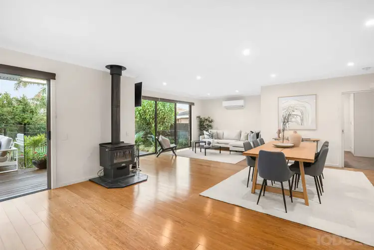 Fifth view of Homely house listing, 8 Logan Court, Mentone VIC 3194