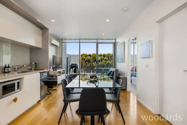 201/688 Inkerman Road, Caulfield North VIC 3161