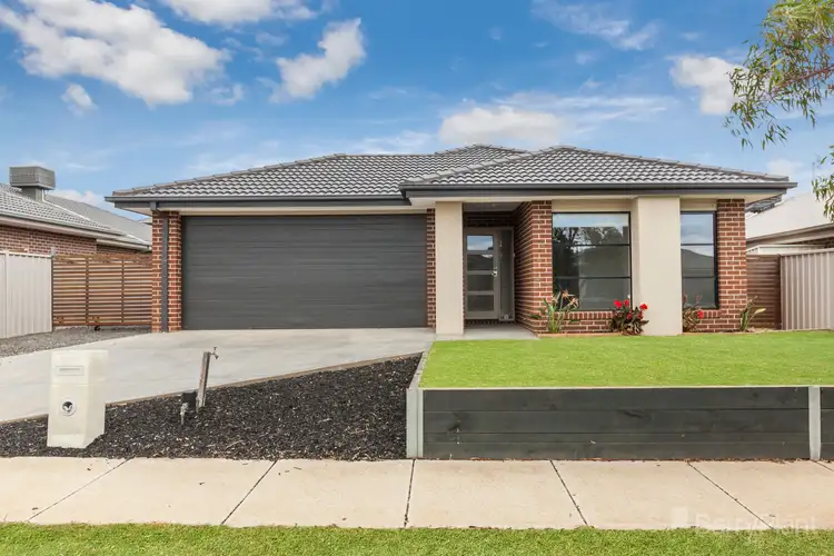45 Mikada Boulevard, Kilmore VIC 3764