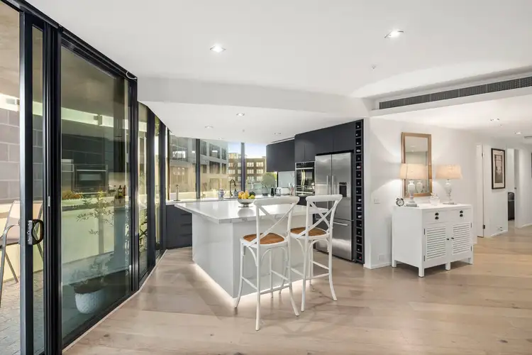Fourth view of Homely apartment listing, 302/576-578 St Kilda Road, Melbourne VIC 3004