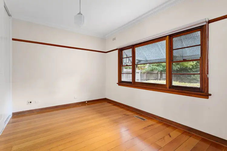 Sixth view of Homely unit listing, 1/5 Bennett Street, Burwood VIC 3125