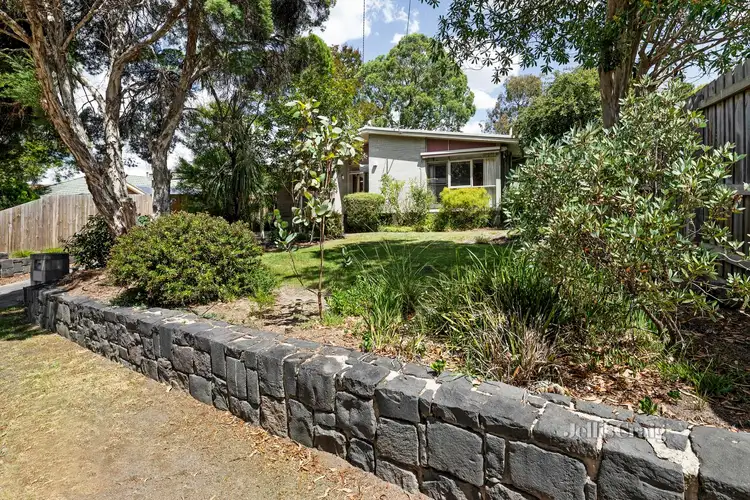 30 Binns Street, Montmorency VIC 3094